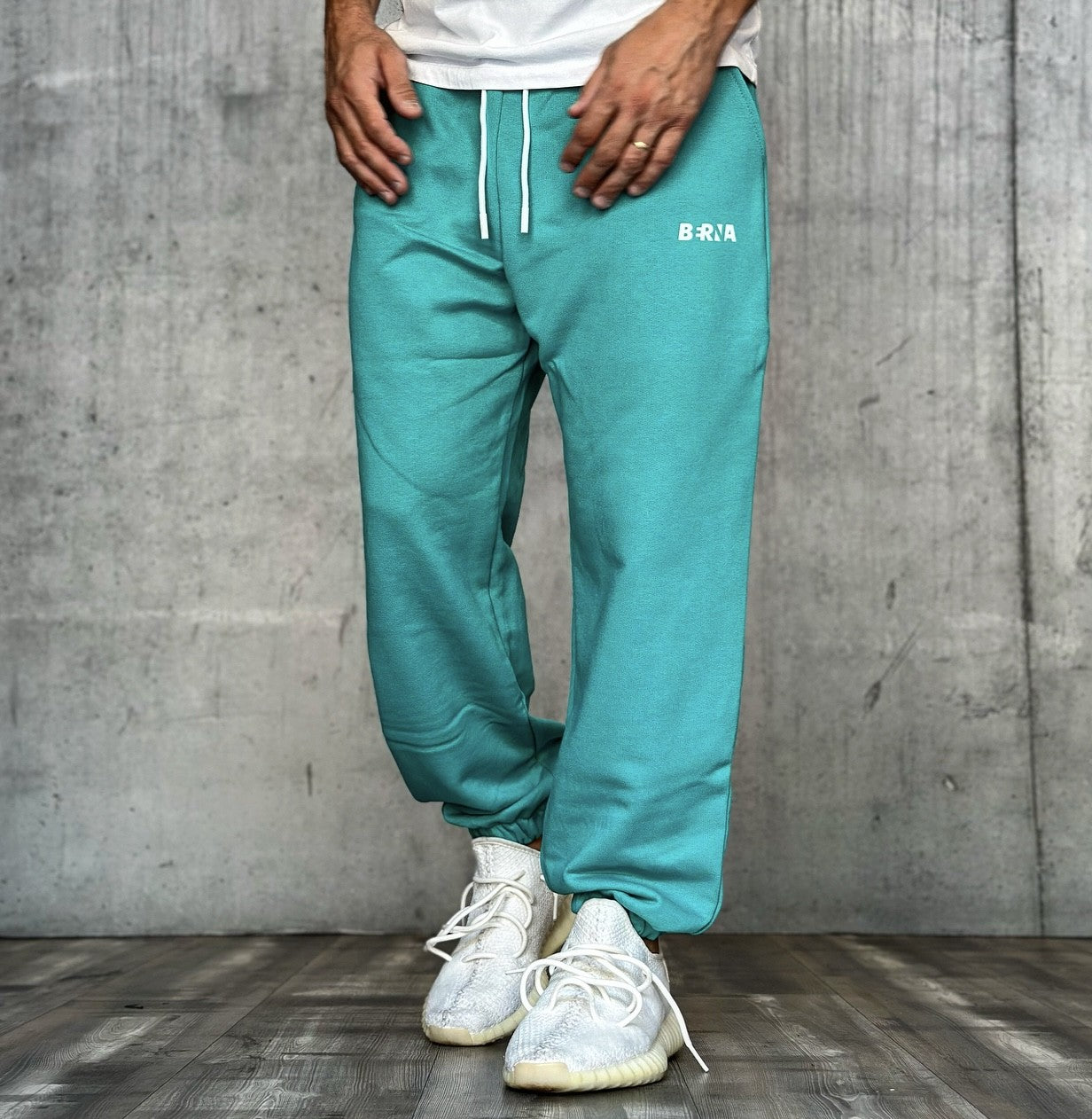 PANTALONE DI TUTA STAMPA LOGO - BERNA - *ART. 230120177 - COL. TIFFANY