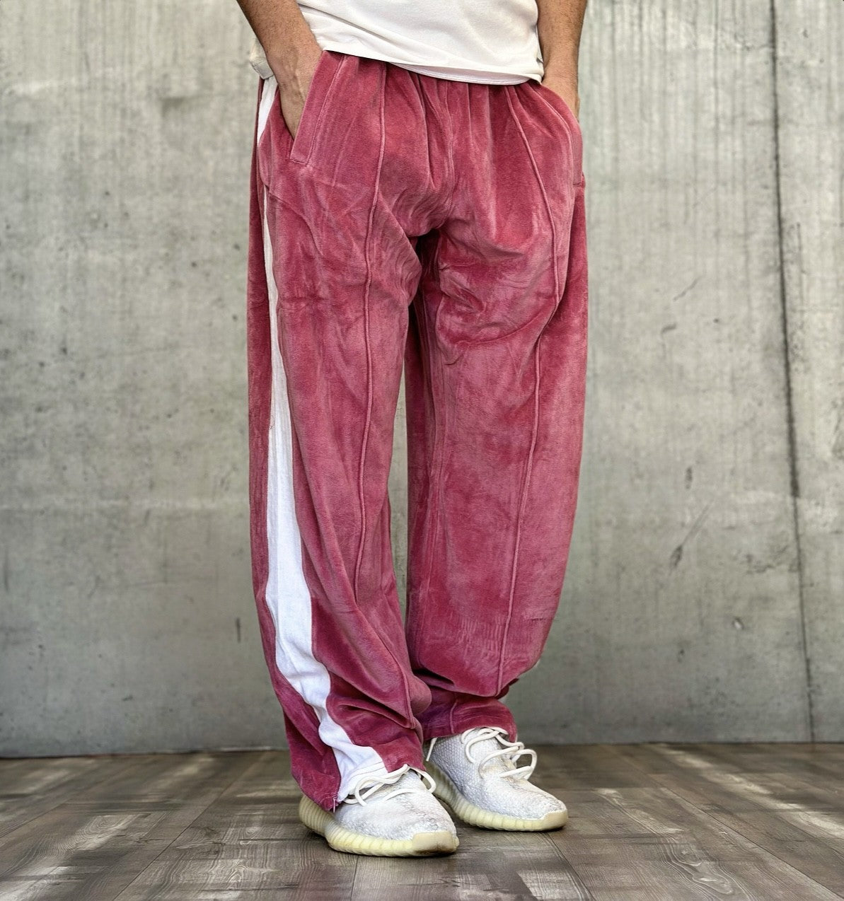 PANTALONE TUTA OVER IN CINIGLIA - MAKE MONEY NOT FRIENDS - *ART. MU210003 - COL. ROSA / BIANCO