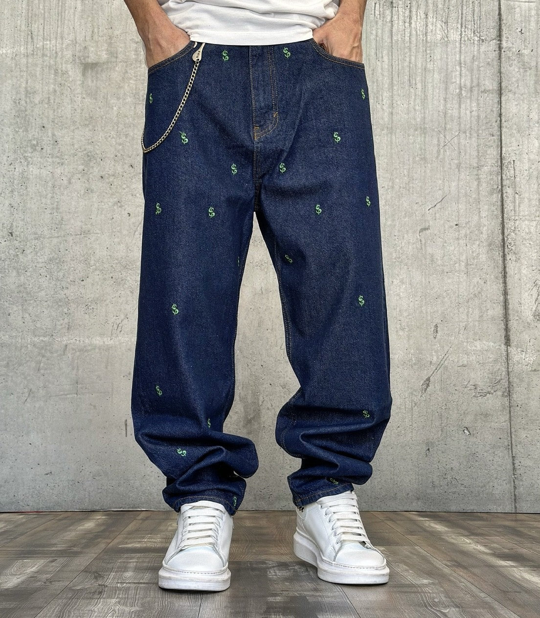 JEANS OVERSIZE CON RICAMO $ - MAKE MONEY NOT FRIENDS - *ART. MU210017 - COL. BLU DENIM