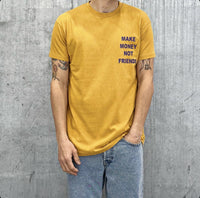 T-SHIRT STAMPA RETRO - MAKE MONEY NOT FRIENDS - *ART. MU210029 - COL. GIALLO