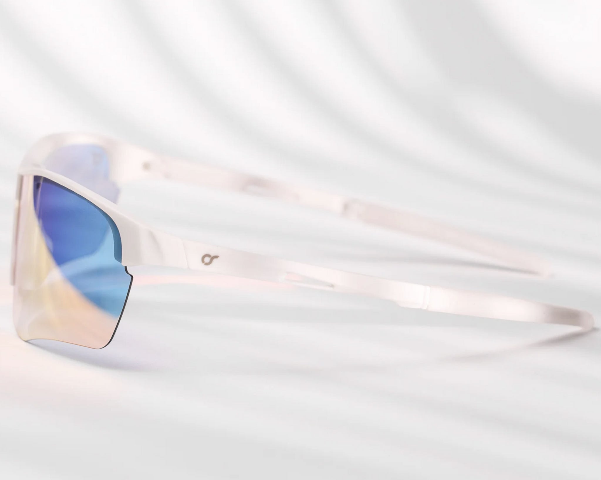 OCCHIALI - OS SUNGLASSES - ART. BARCELLONA - COL. BIANCO