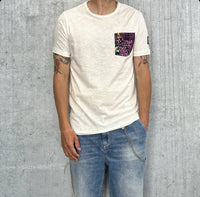 T-SHIRT CON TASCHINO ETNICO - BERNA - ART. 24302230 - COL. PANNA