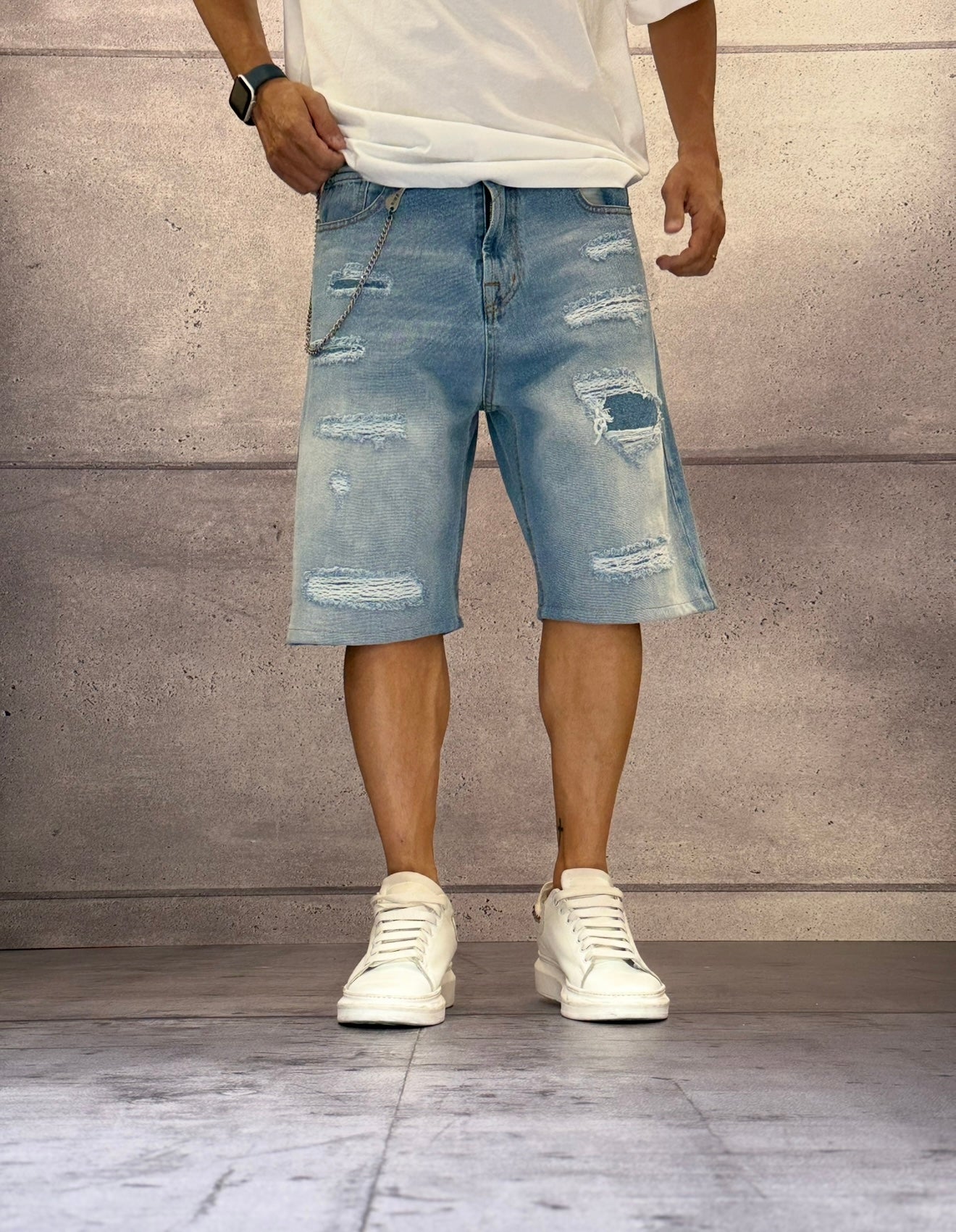 BERMUDA STRAIGHT DESTROYED CON ROTTURE - BERNA - *ART. 25100130 - COL. DENIM