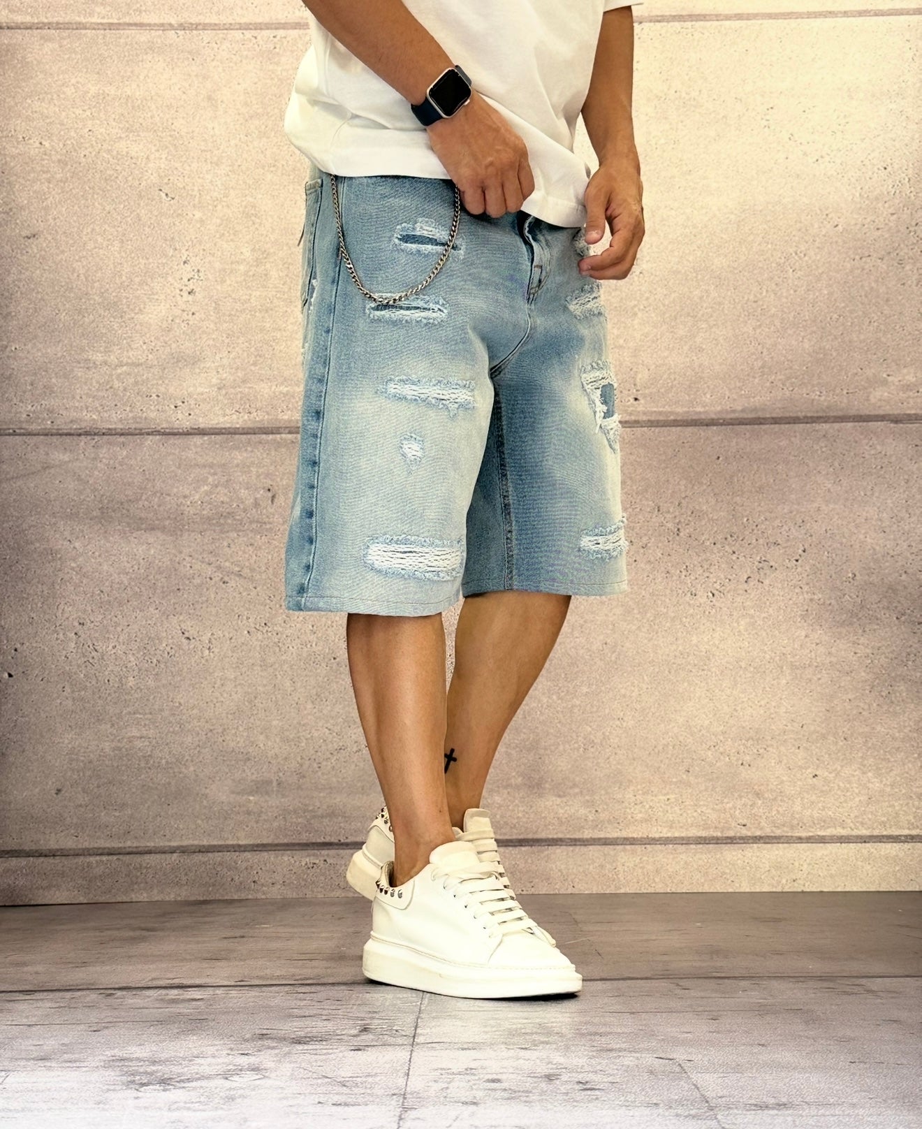 BERMUDA STRAIGHT DESTROYED CON ROTTURE - BERNA - *ART. 25100130 - COL. DENIM