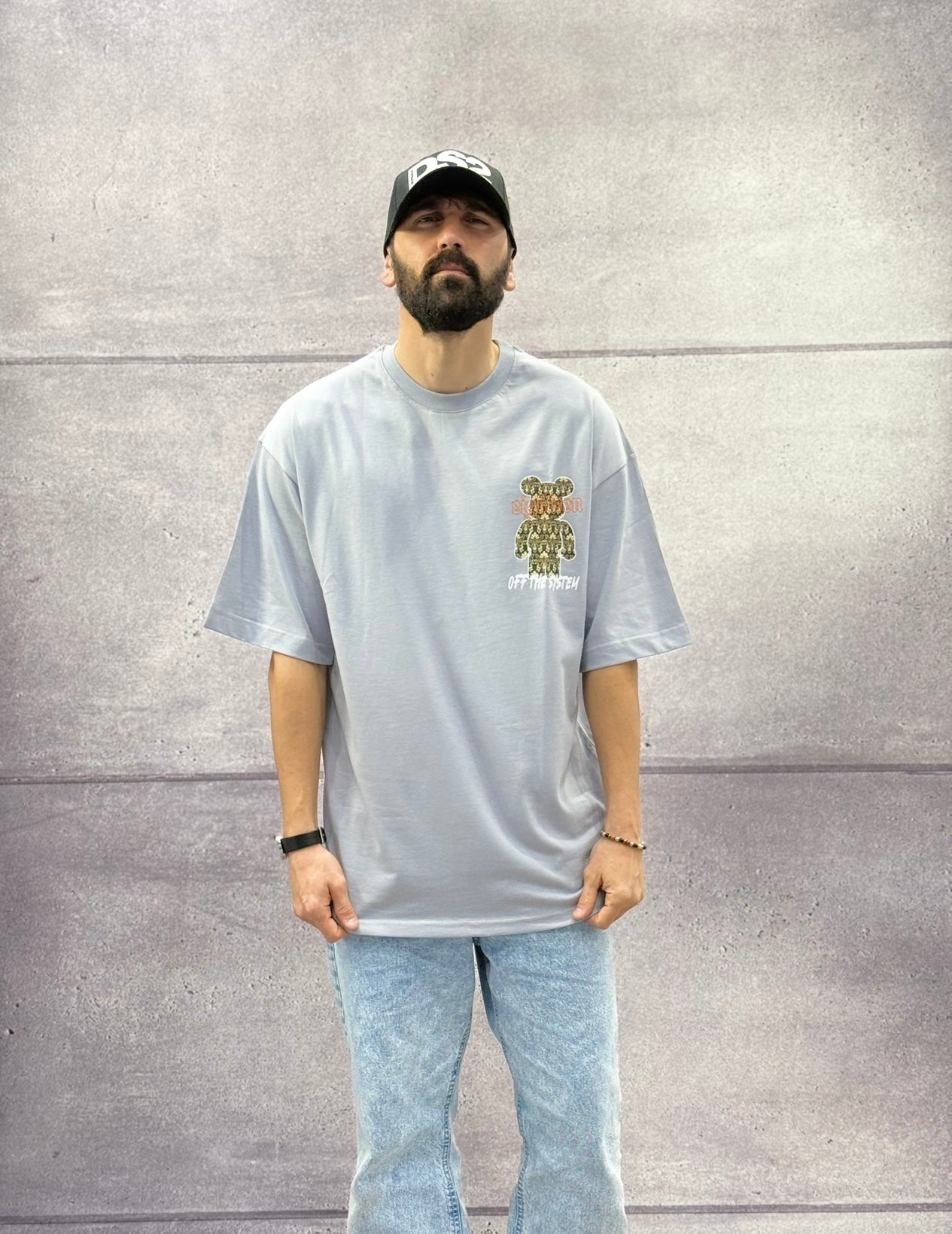 T-SHIRT OVERSIZE OFF THE SYSTEM BEARBRICK - PLUS EIGHTEEN - ART. OV-4204