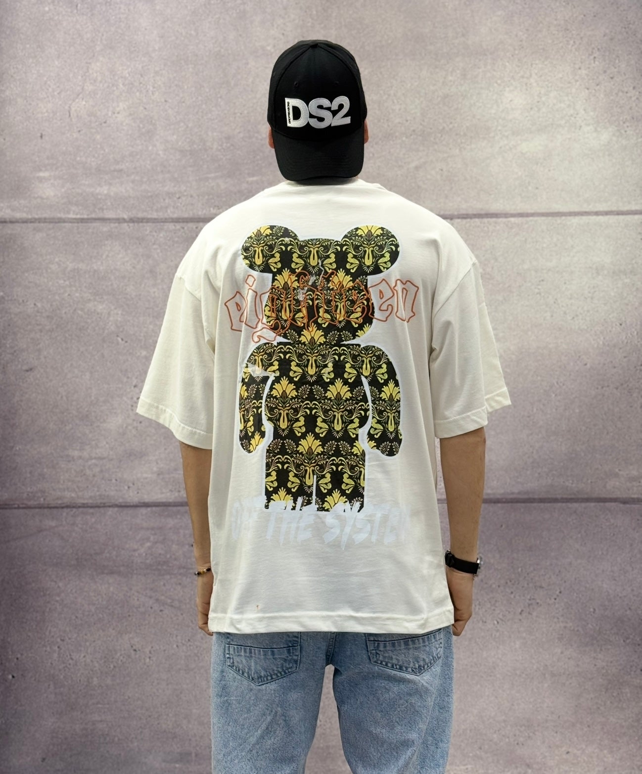 T-SHIRT OVERSIZE OFF THE SYSTEM BEARBRICK - PLUS EIGHTEEN - ART. OV-4204