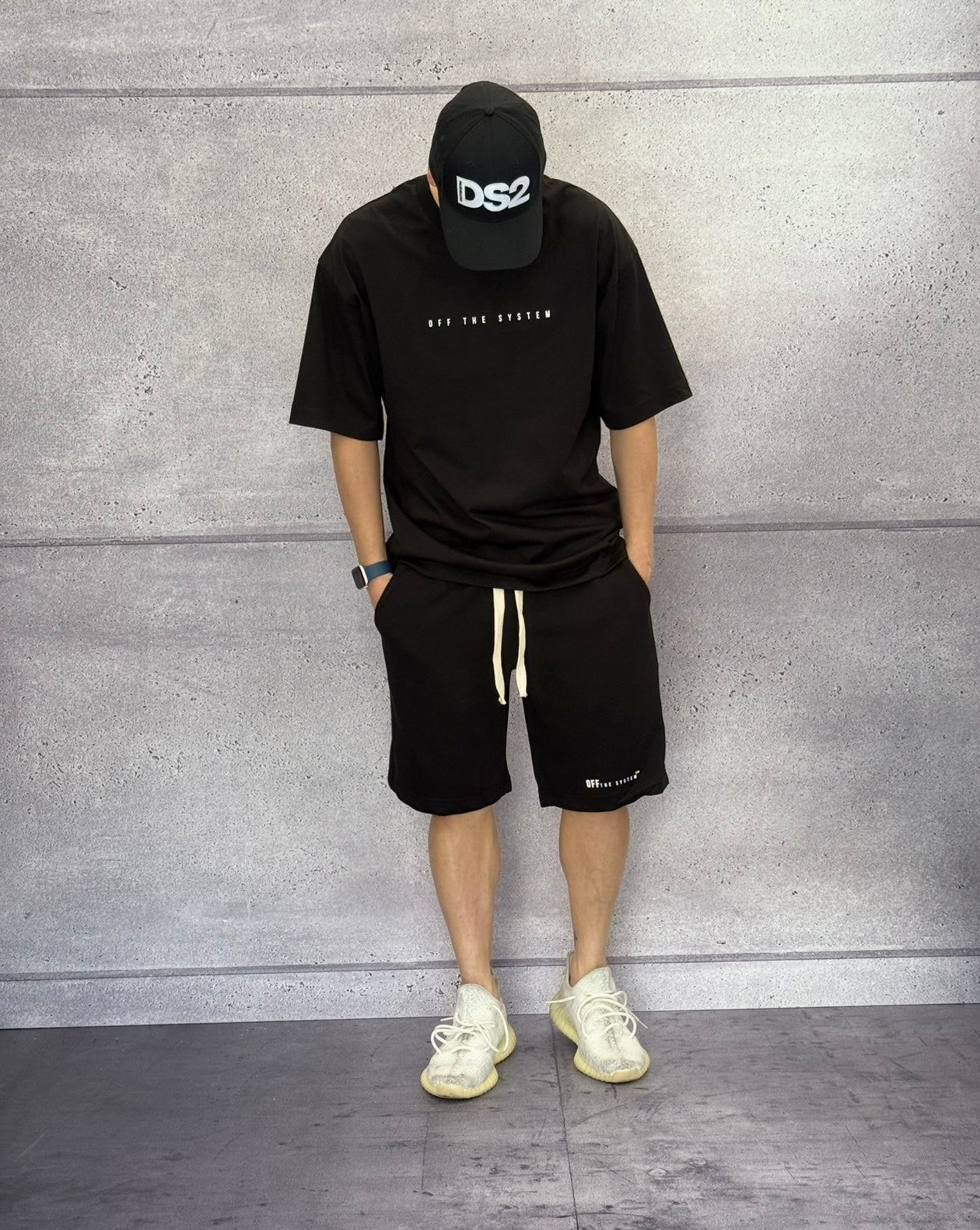 COMPLETO T-SHIRT + BERMUDA LOGO OFF THE SYSTEM - PLUS EIGHTEEN - ART. TK-4489