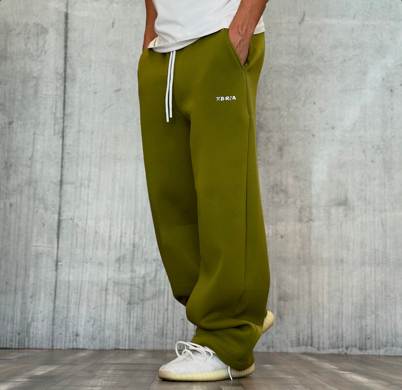 PANTALONE DI TUTA RELAXED FIT - BERNA - ART. 246083324 - COL. AVOCADO